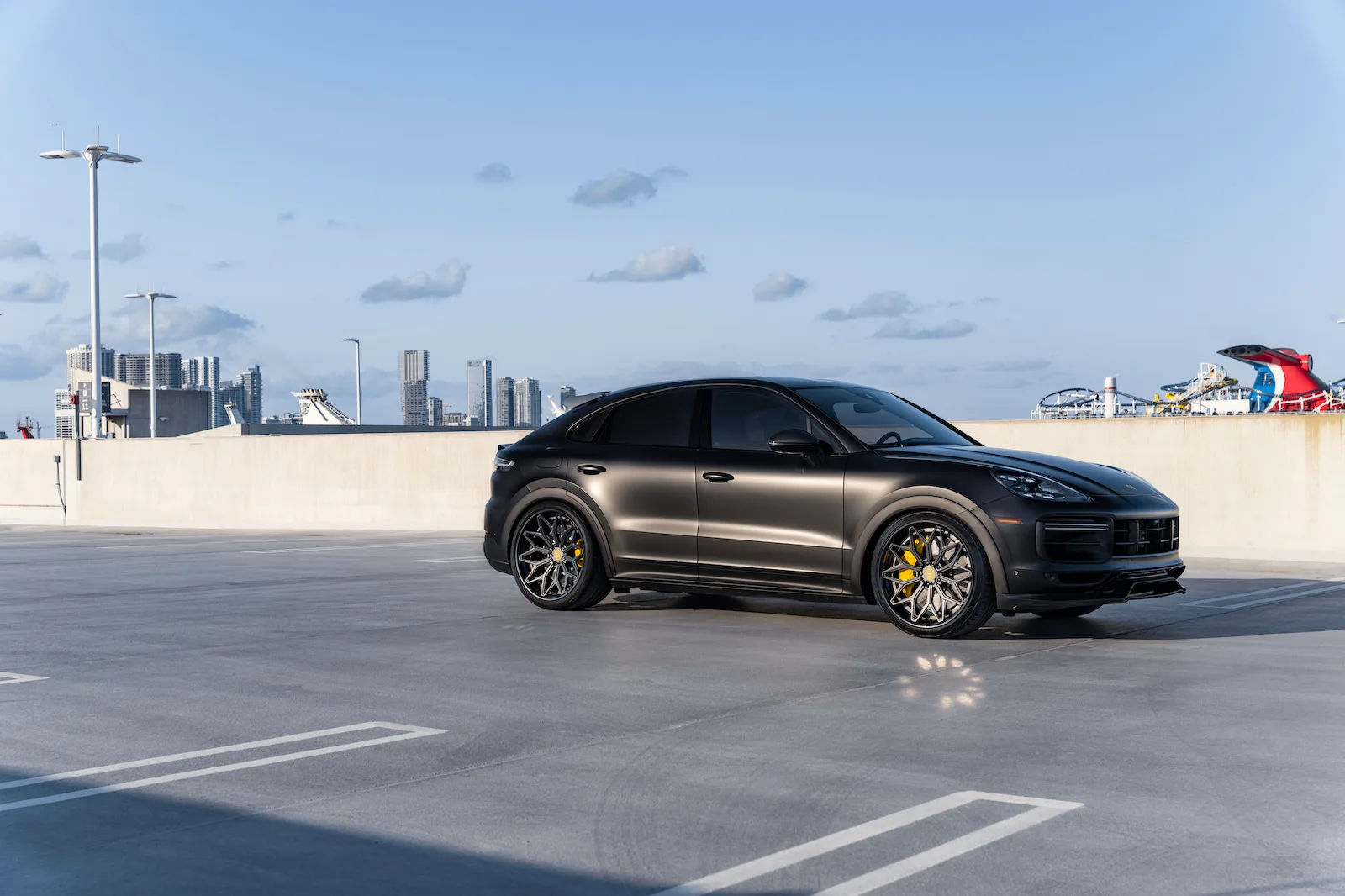 Strasse SV20M Deep Concave FS on Porsche Cayenne 9YA/E3.1, photo 12