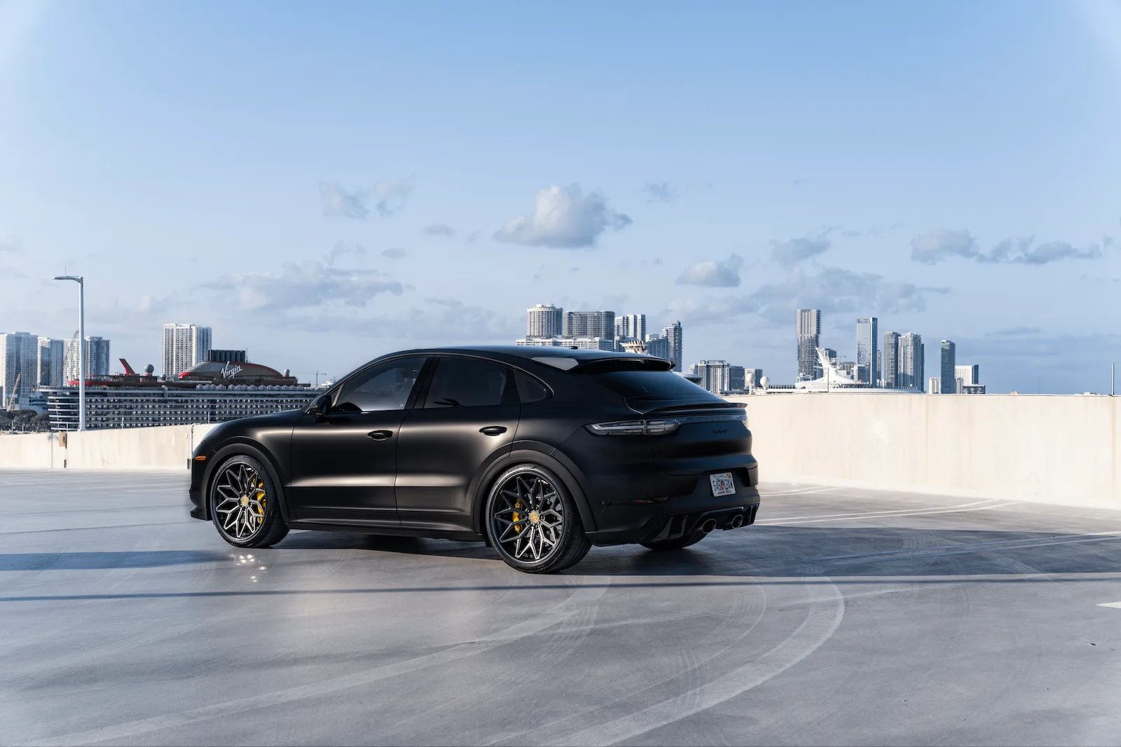 Strasse SV20M Deep Concave FS on Porsche Cayenne 9YA/E3.1, photo 7