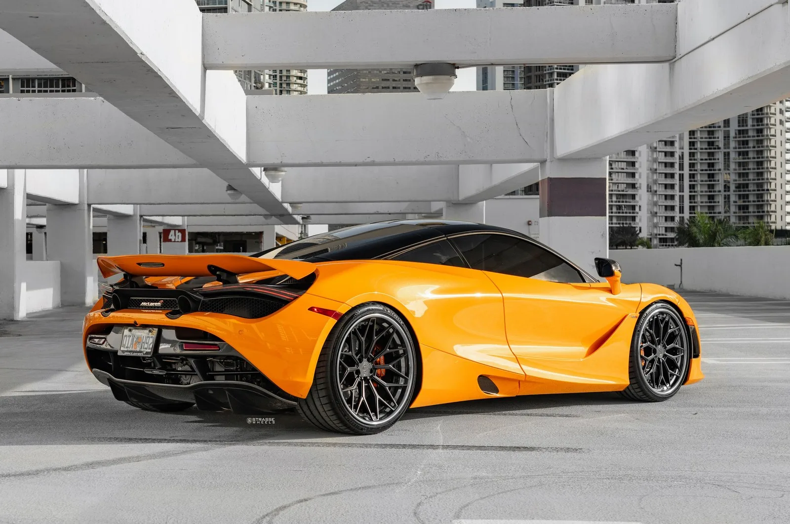 Strasse SV20M Deep Concave FS on McLaren 720S, photo 8