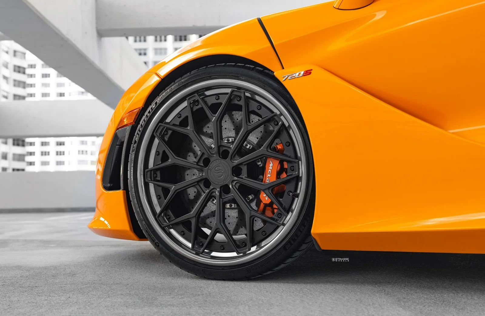Strasse SV20M Deep Concave FS on McLaren 720S, photo 3