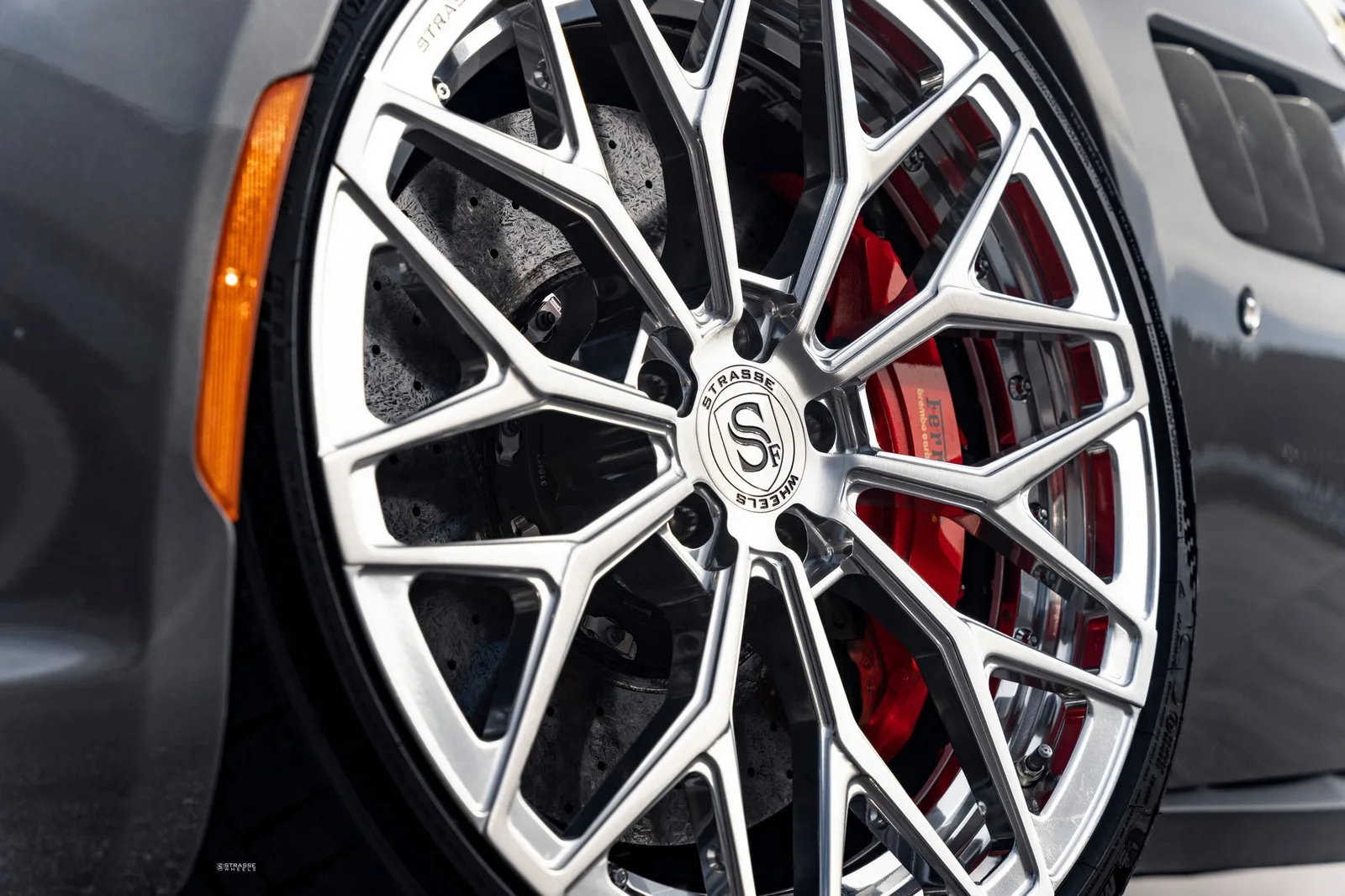 Strasse SV20M Duoblocks on Ferrari GTC4 Lusso F151M, photo 6