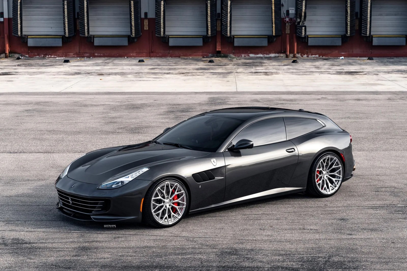 Strasse SV20M Duoblocks on Ferrari GTC4 Lusso F151M