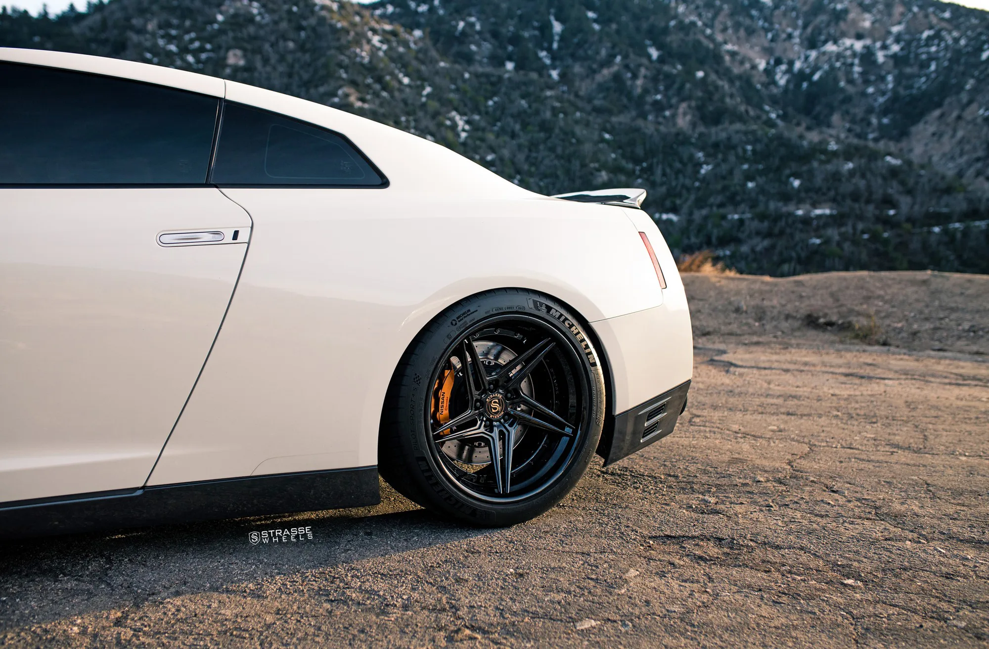 Strasse SV2T Deep Concave FS on Nissan GT-R R35.1, photo 2