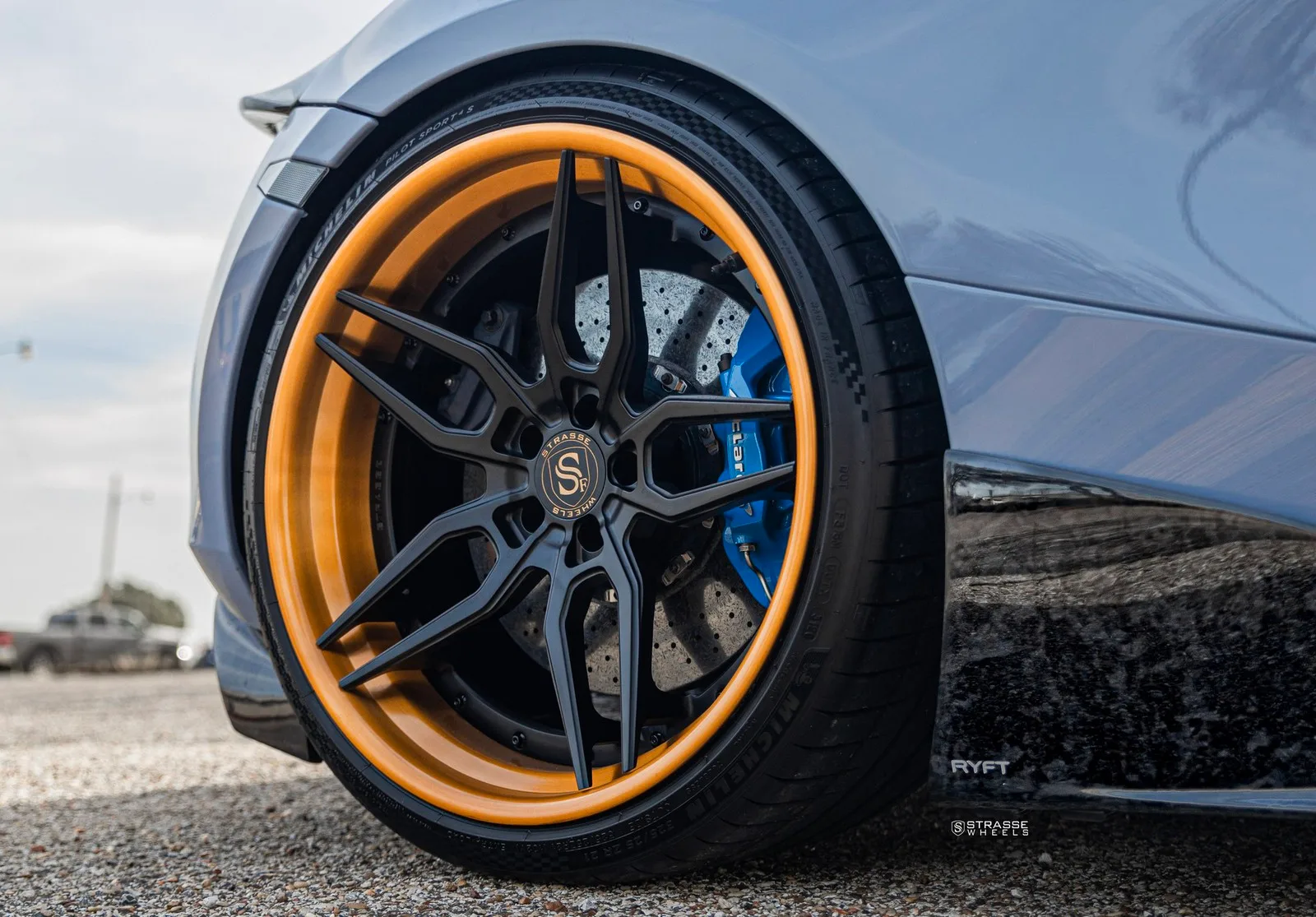 Strasse SV4 Deep Concave FS on McLaren 720S, photo 3