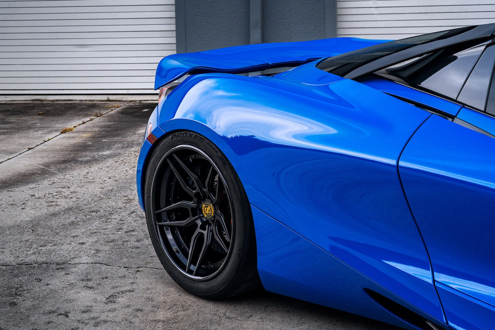 Strasse SV4 Deep Concave FS on McLaren 720S, photo 10