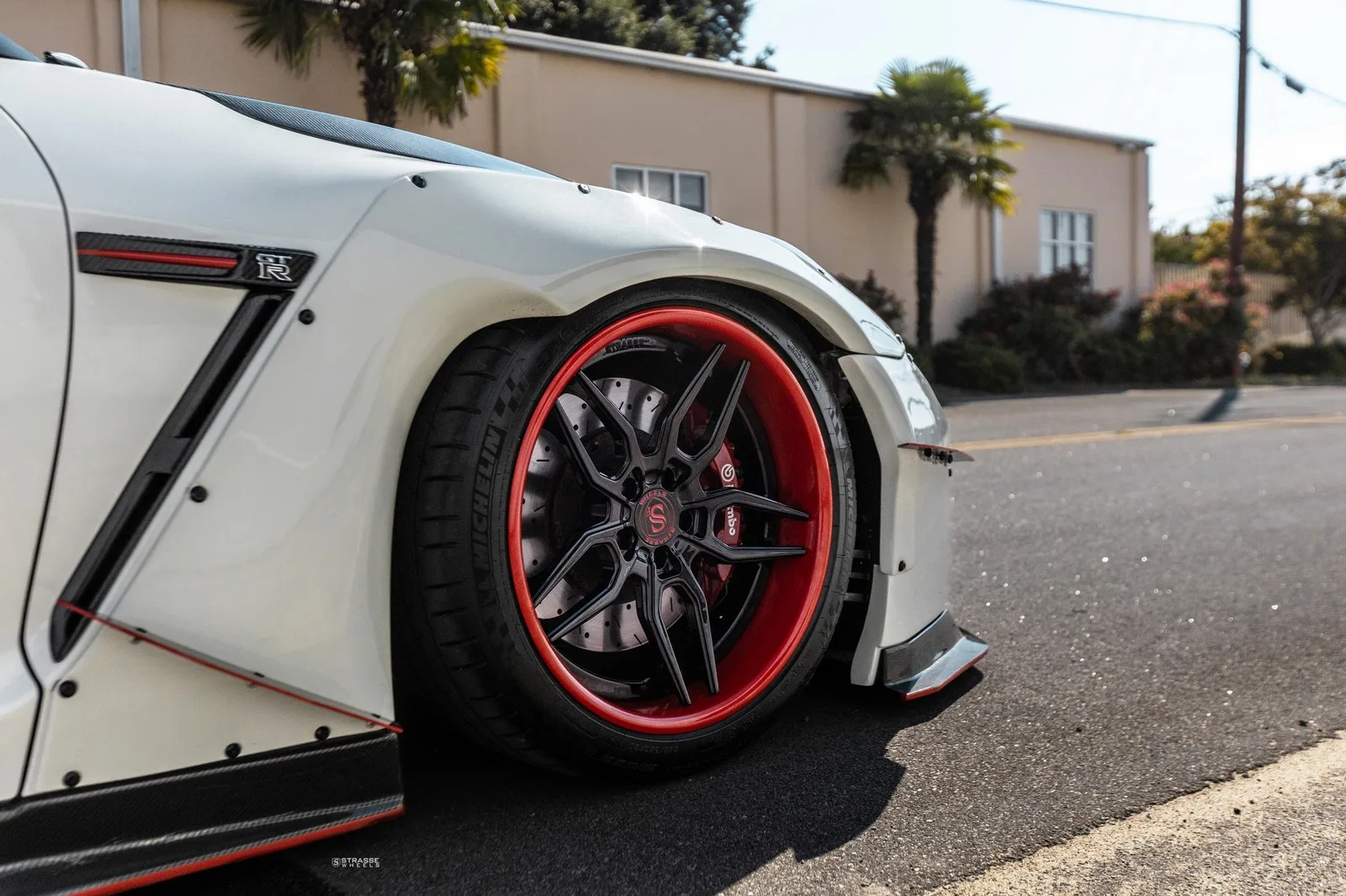 Strasse SV4 Deep Concave FS on Nissan GT-R R35.1, photo 5