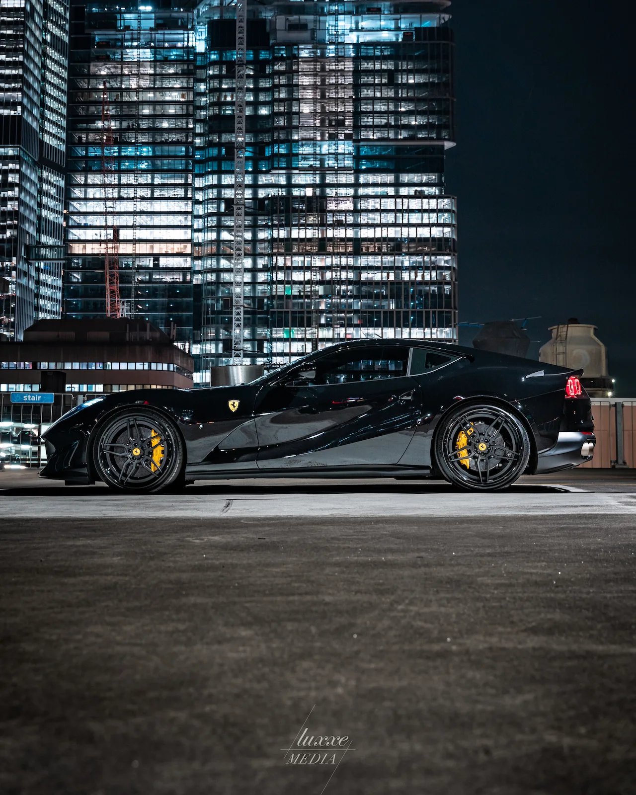Strasse SV4 Deep Concave FS on Ferrari 812 F152M, photo 12