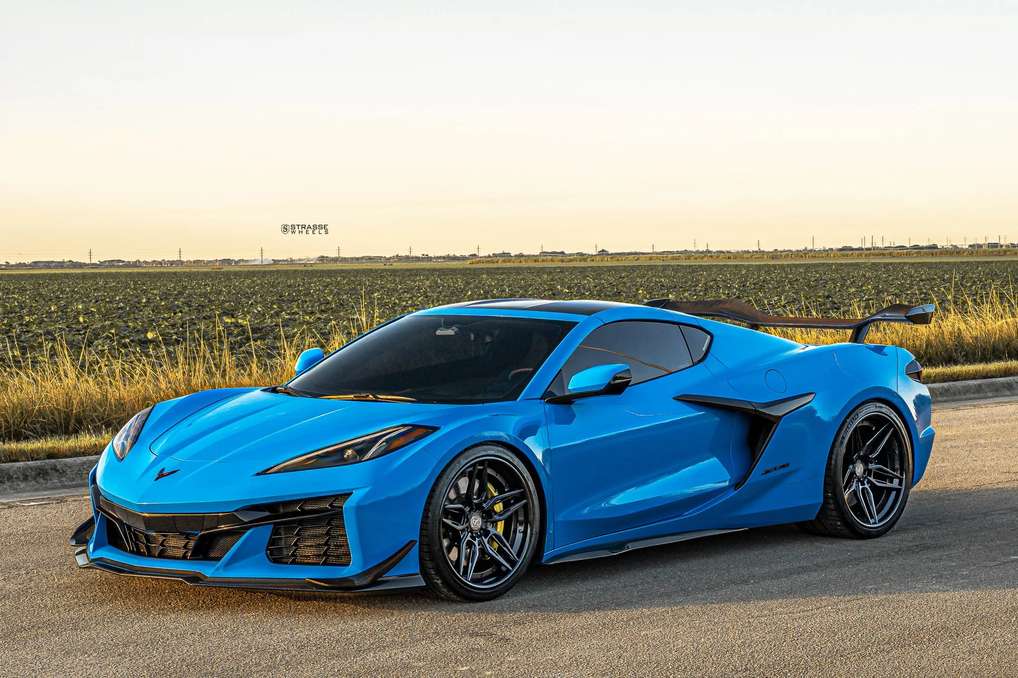 Strasse SV4-RS Deep Concave FS on Chevrolet Corvette C8