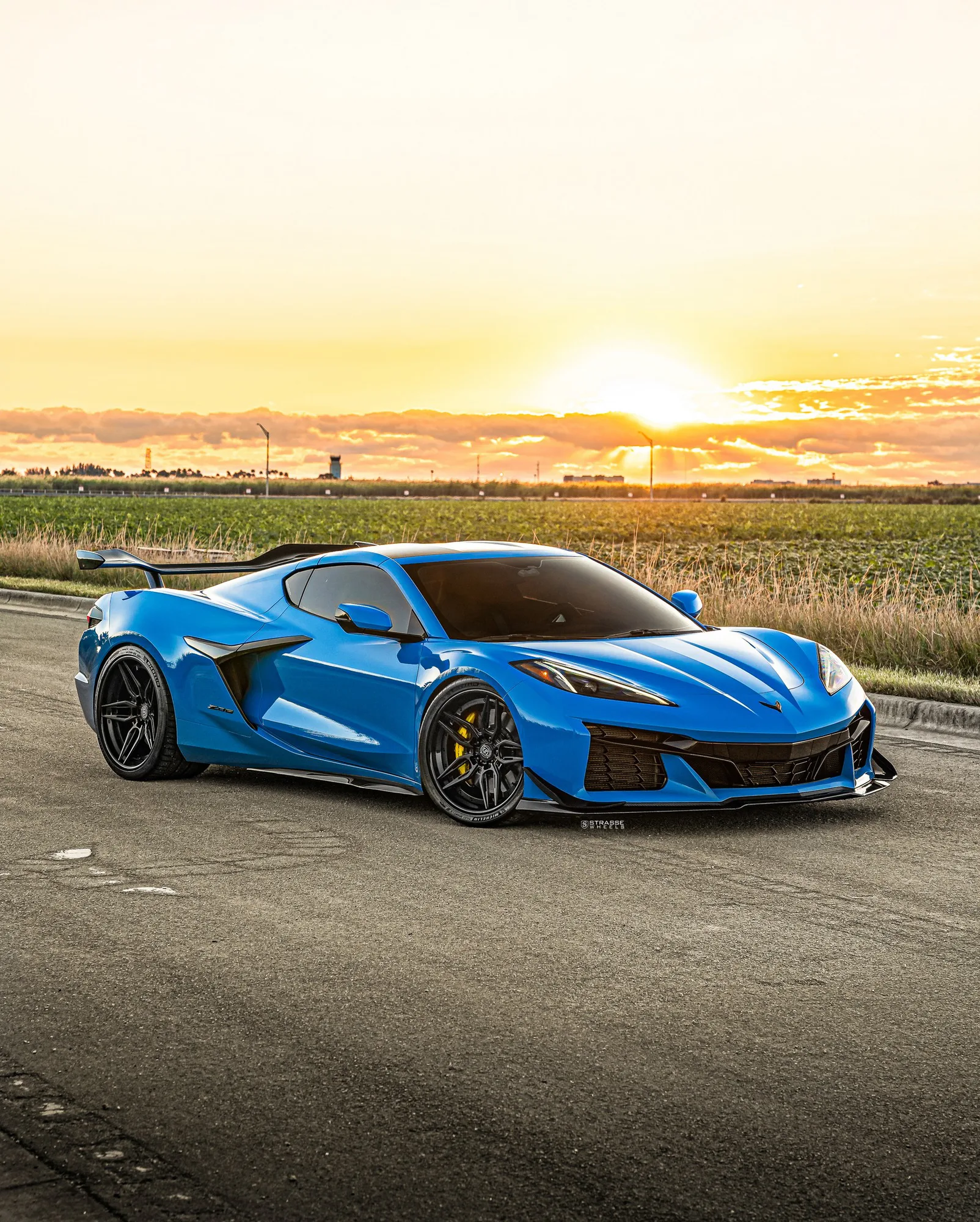 Strasse SV4-RS Deep Concave FS on Chevrolet Corvette C8, photo 10