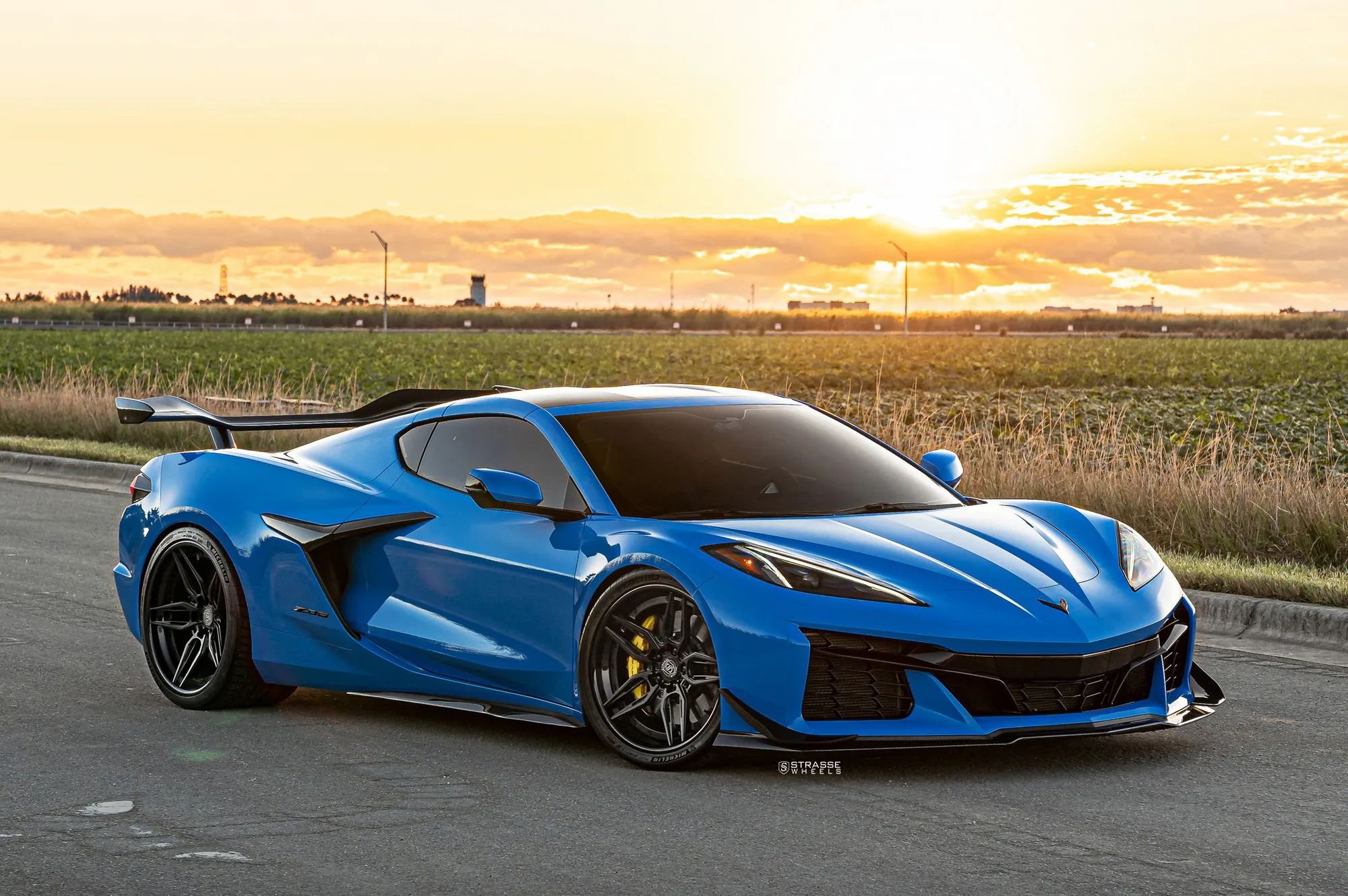 Strasse SV4-RS Deep Concave FS on Chevrolet Corvette C8, photo 4