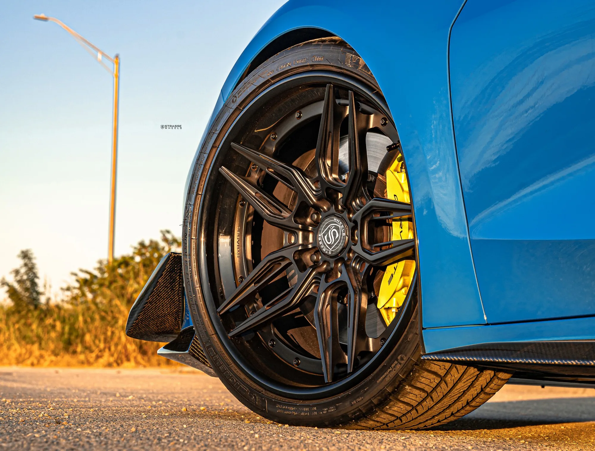 Strasse SV4-RS Deep Concave FS on Chevrolet Corvette C8, photo 5