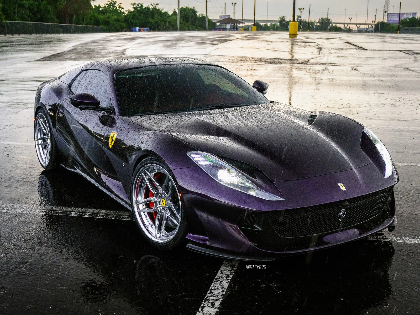 Strasse SV4-RS Deep Concave FS on Ferrari 812 F152M