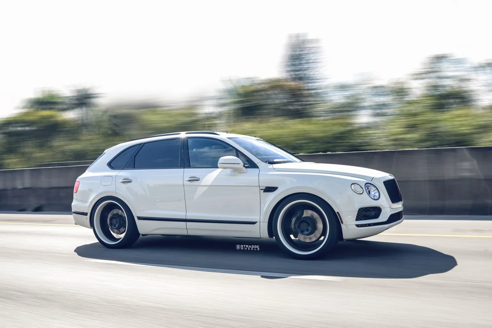 Strasse SV4 Signature Series on Bentley Bentayga.1, photo 6