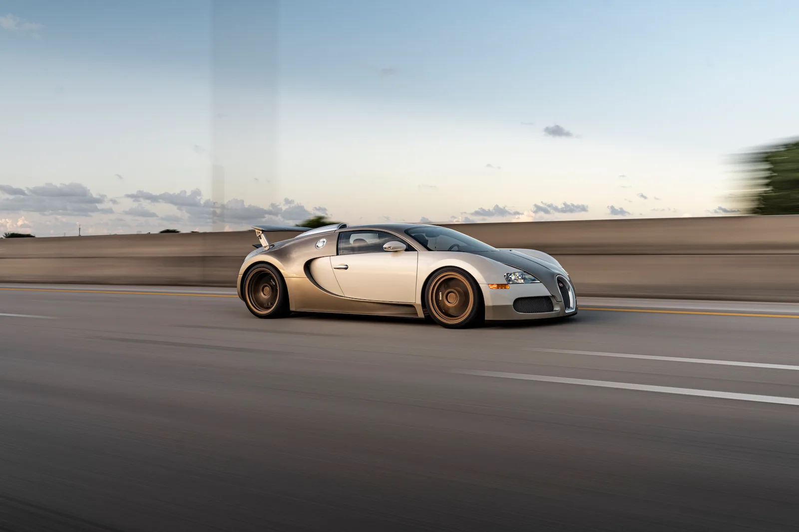 Strasse SV5 Deep Concave Duoblock on Bugatti Veyron, photo 3