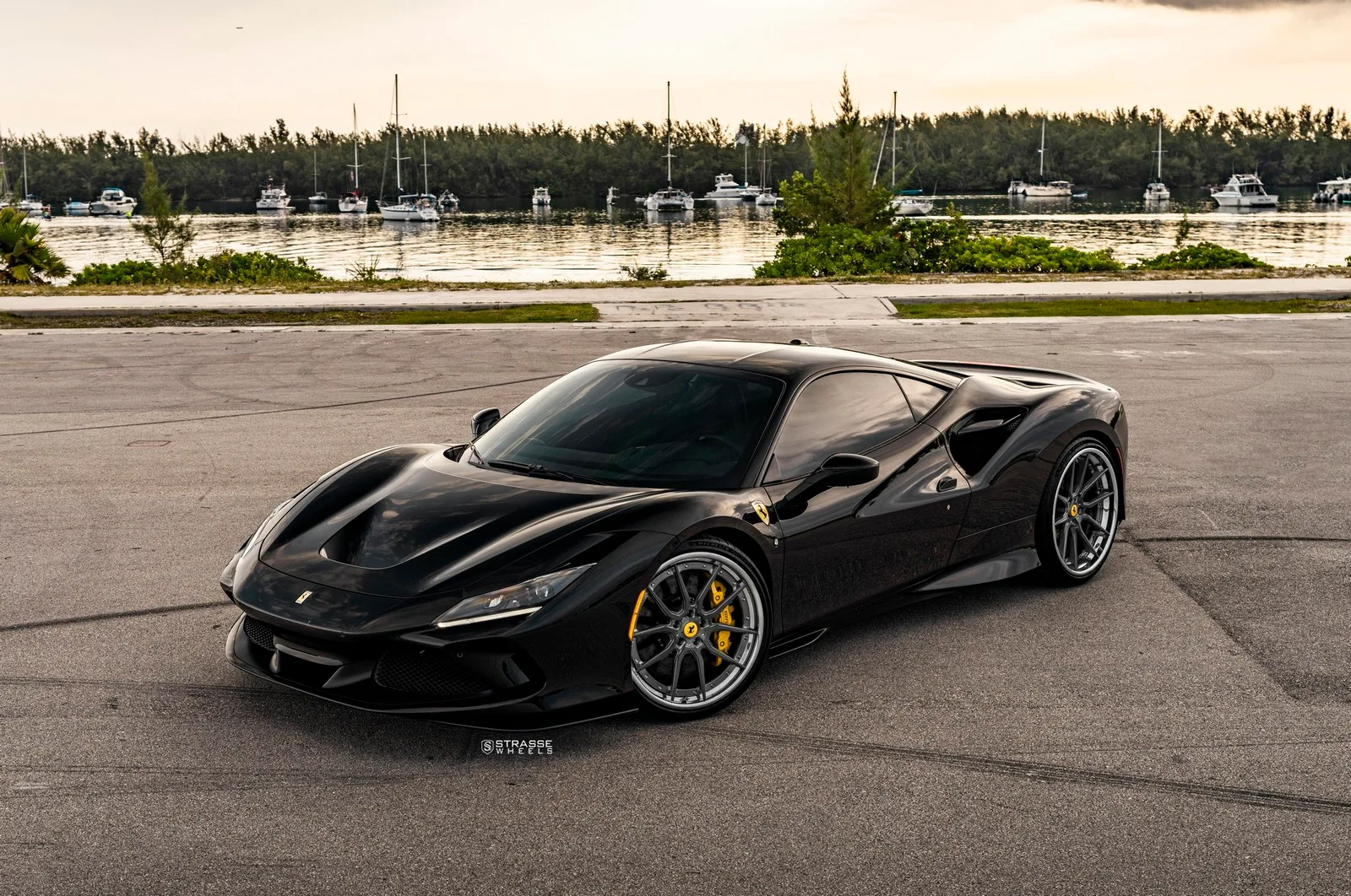 Strasse SV5 Deep Concave FS on Ferrari F8 F142MFL, photo 11