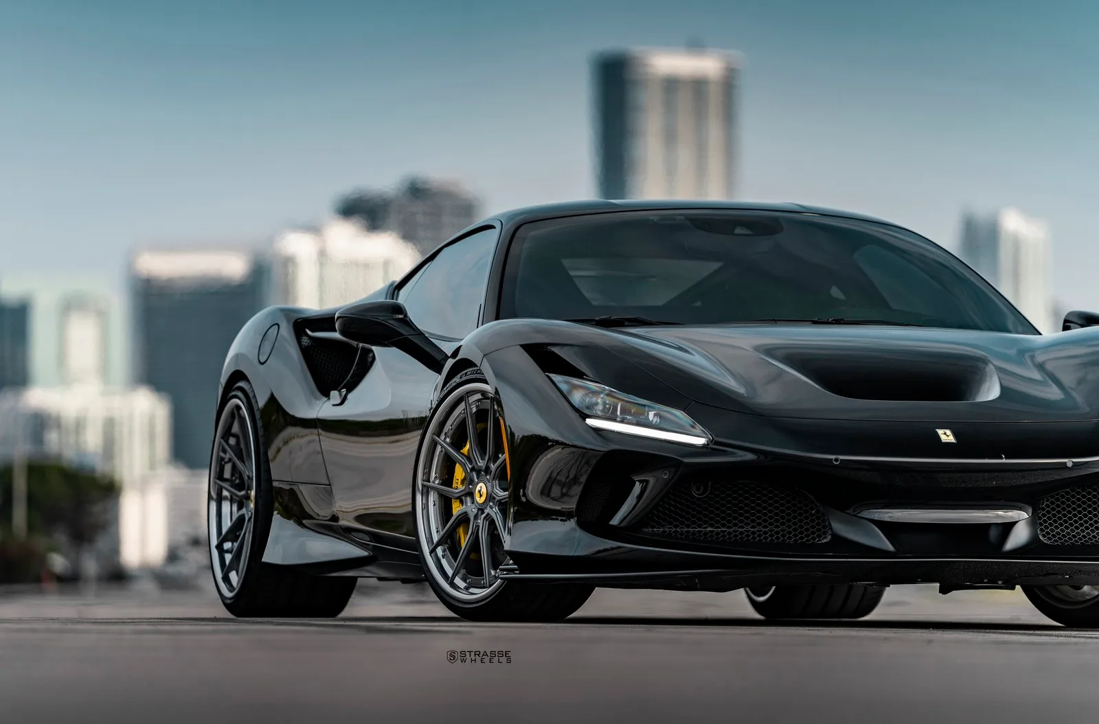 Strasse SV5 Deep Concave FS on Ferrari F8 F142MFL, photo 3
