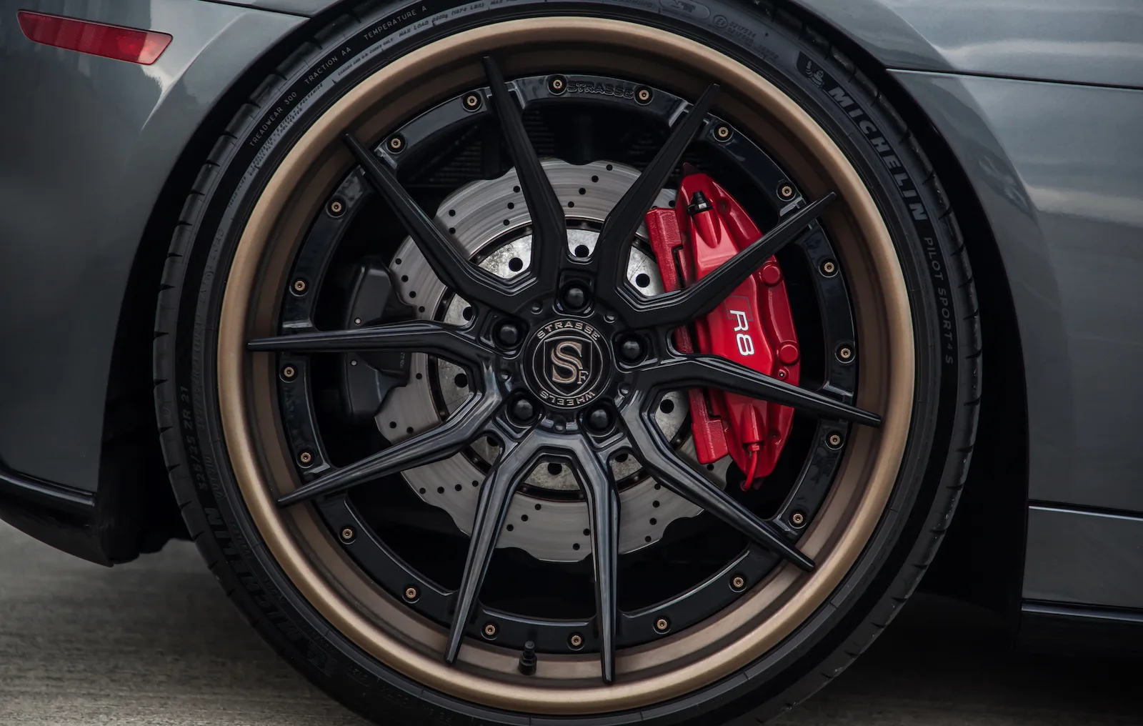 Strasse SV5 Deep Concave FS on Audi R8 Type 4S.2, photo 5