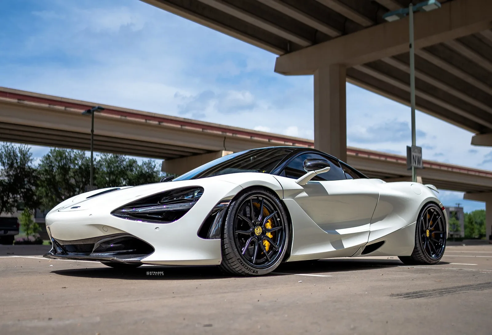 Strasse SV5 Deep Concave FS on McLaren 720S, photo 5