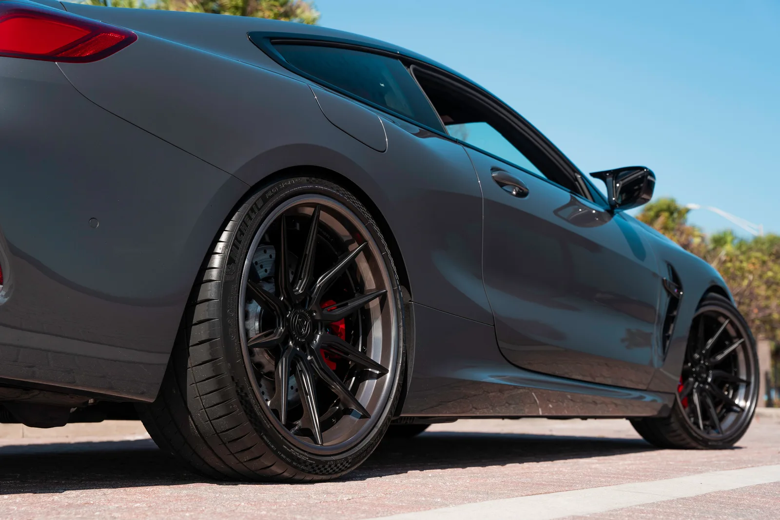 Strasse SV5-RS Deep Concave FS on BMW M8 F92.2, photo 5