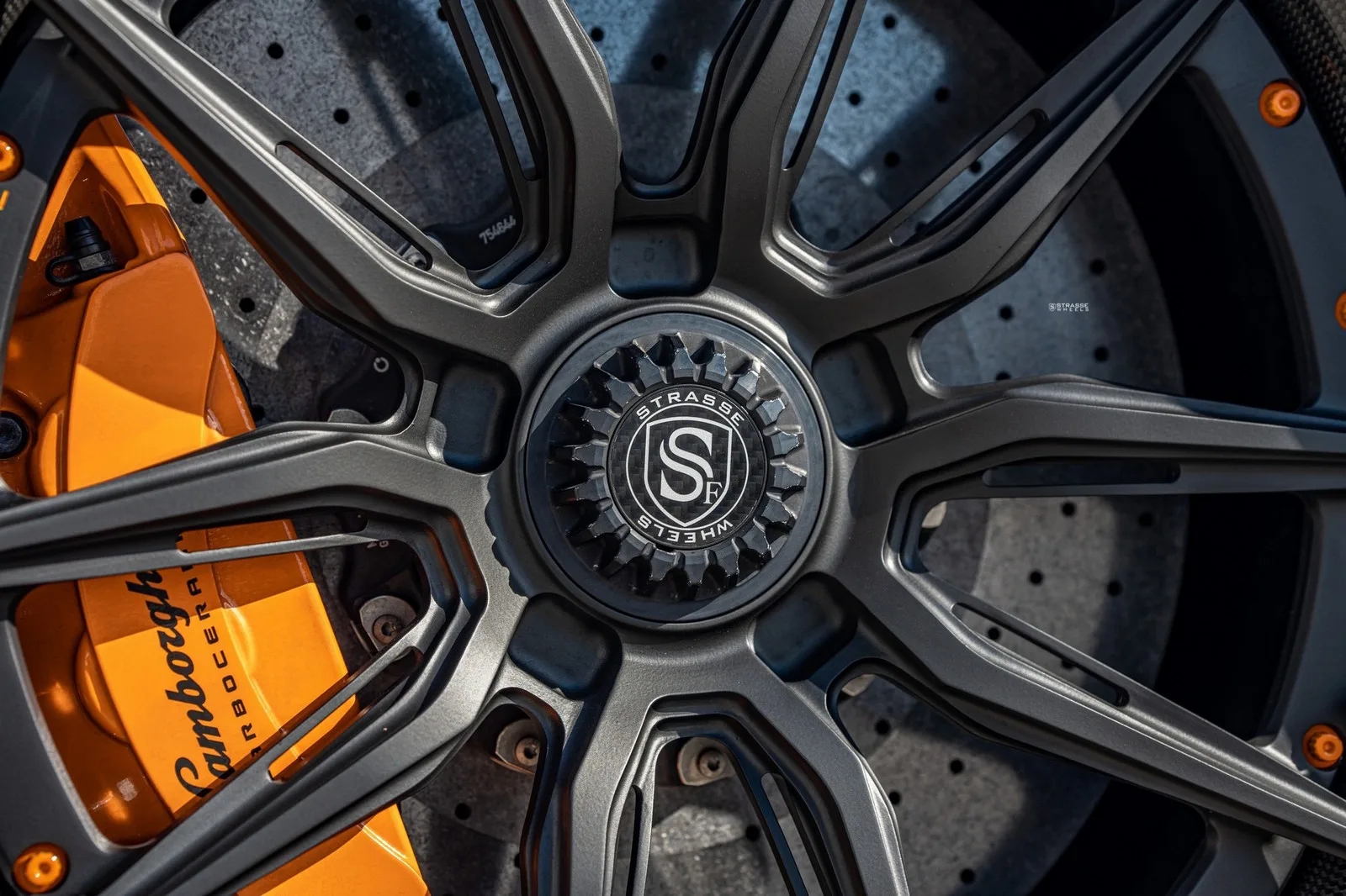 Strasse SV5-RS Ultralight Carbon Fiber on Lamborghini Aventador First Gen.1, photo 5