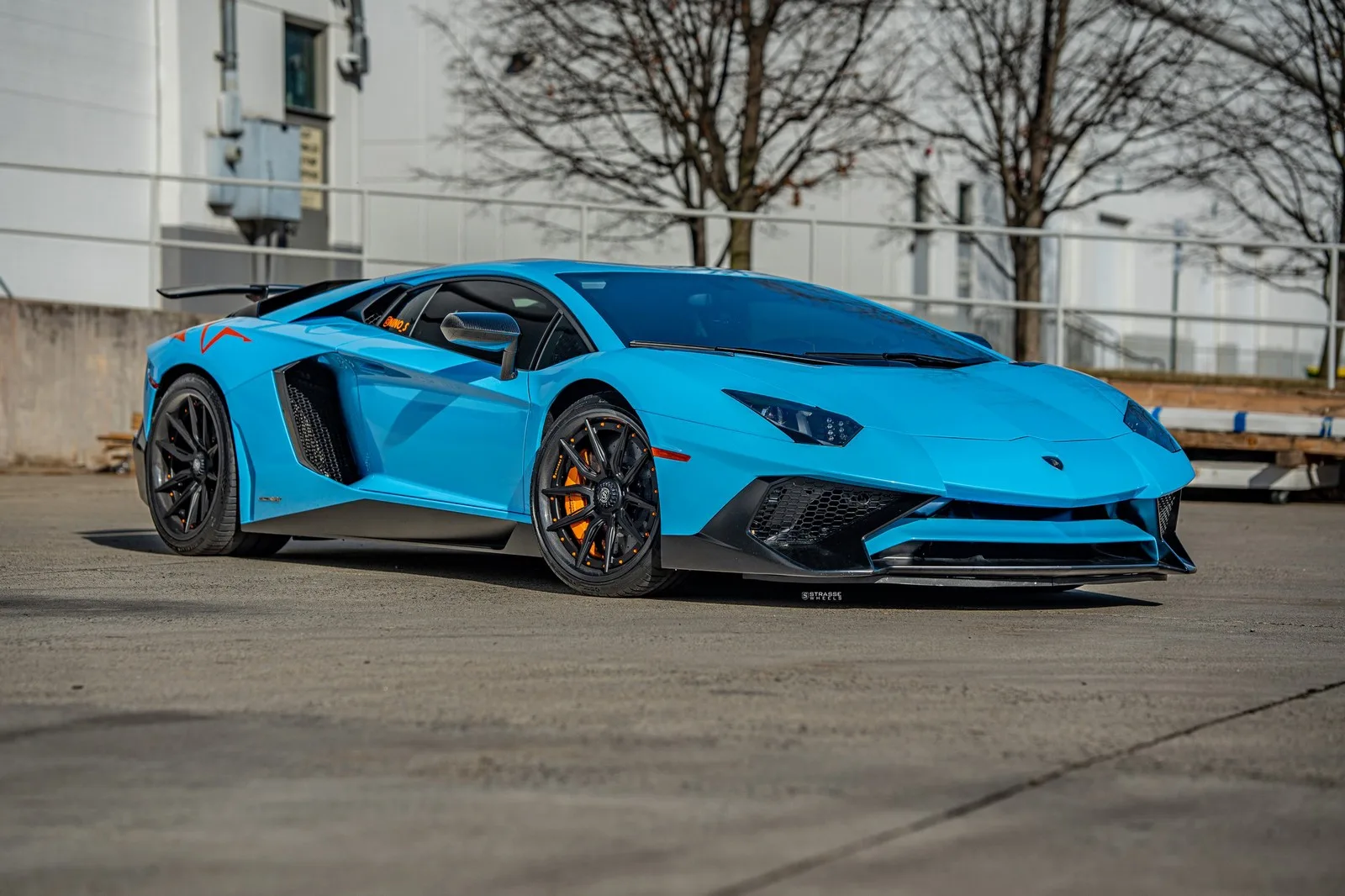 Strasse SV5-RS Ultralight Carbon Fiber on Lamborghini Aventador First Gen.1, photo 2