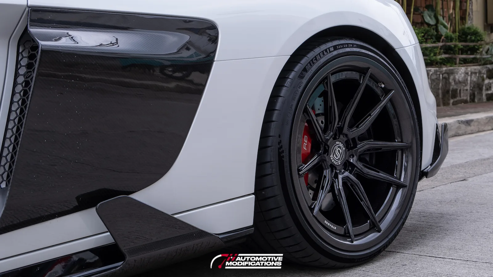 Strasse SV5-RS Ultralight Carbon on Audi R8 Type 4S.2, photo 3