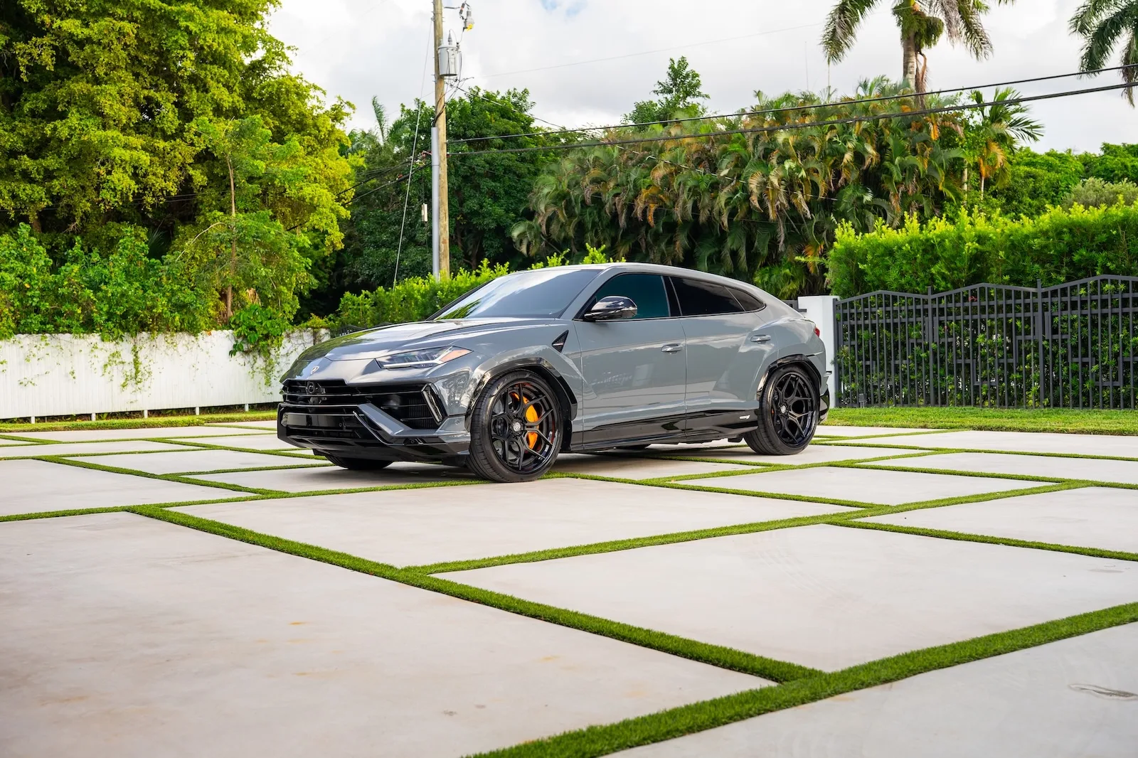 Strasse SV5R-C Deep Concave FS on Lamborghini Urus S, photo 12