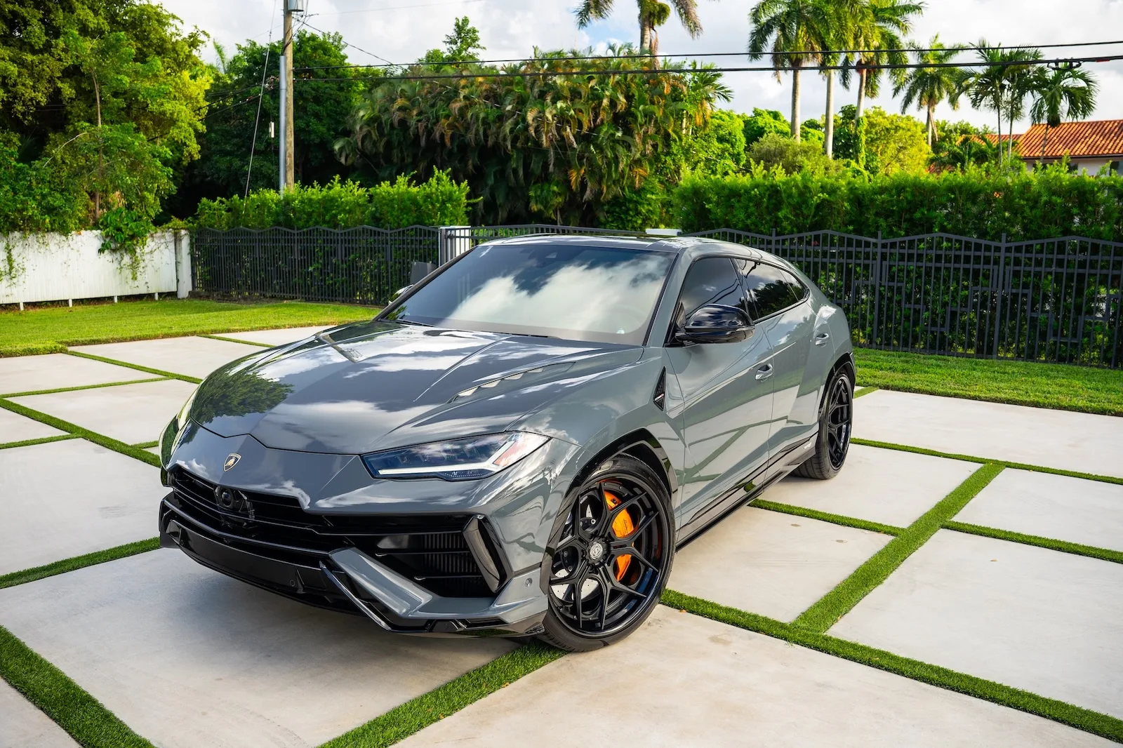 Strasse SV5R-C Deep Concave FS on Lamborghini Urus S, photo 11