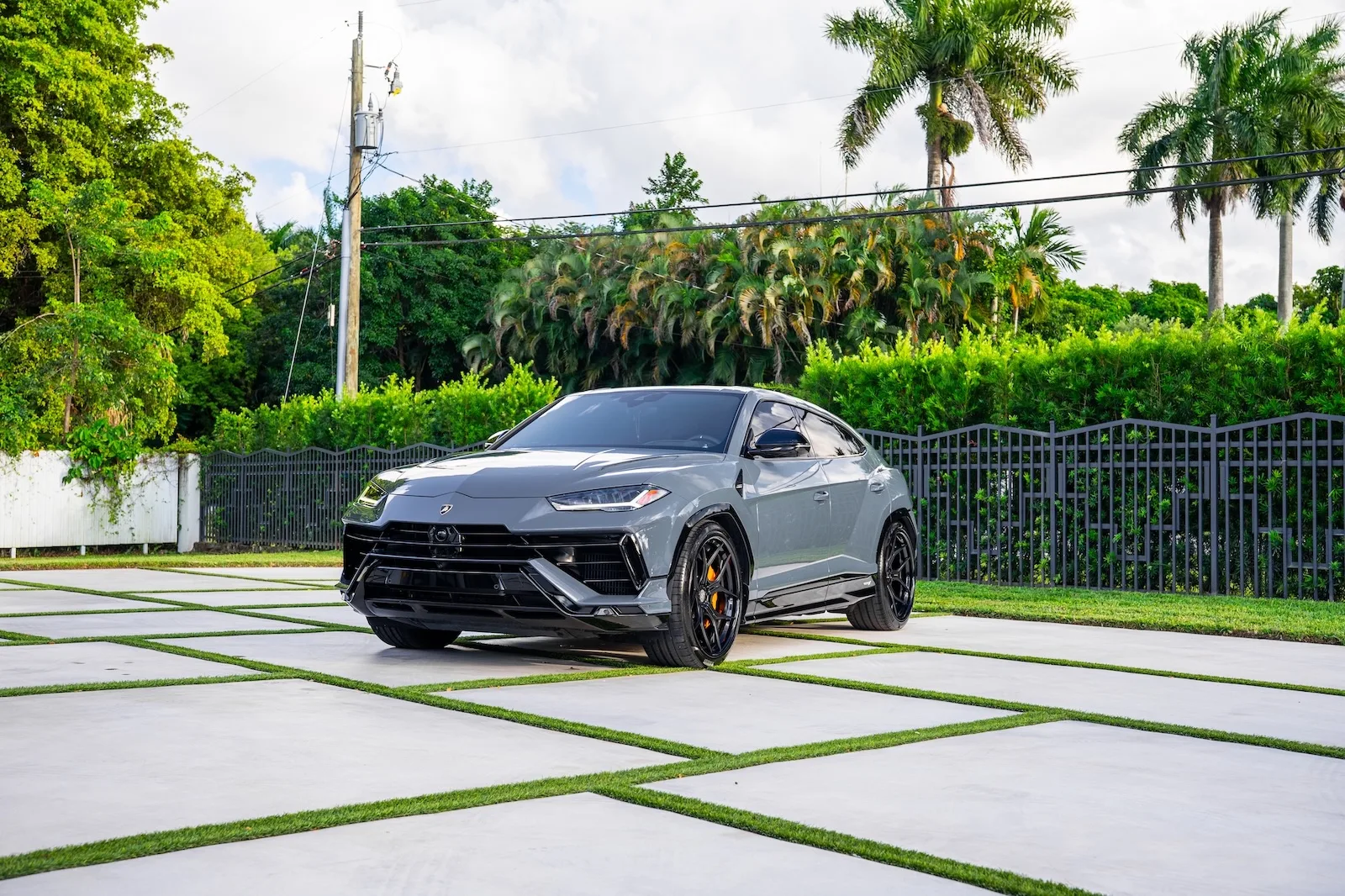 Strasse SV5R-C Deep Concave FS on Lamborghini Urus S, photo 4