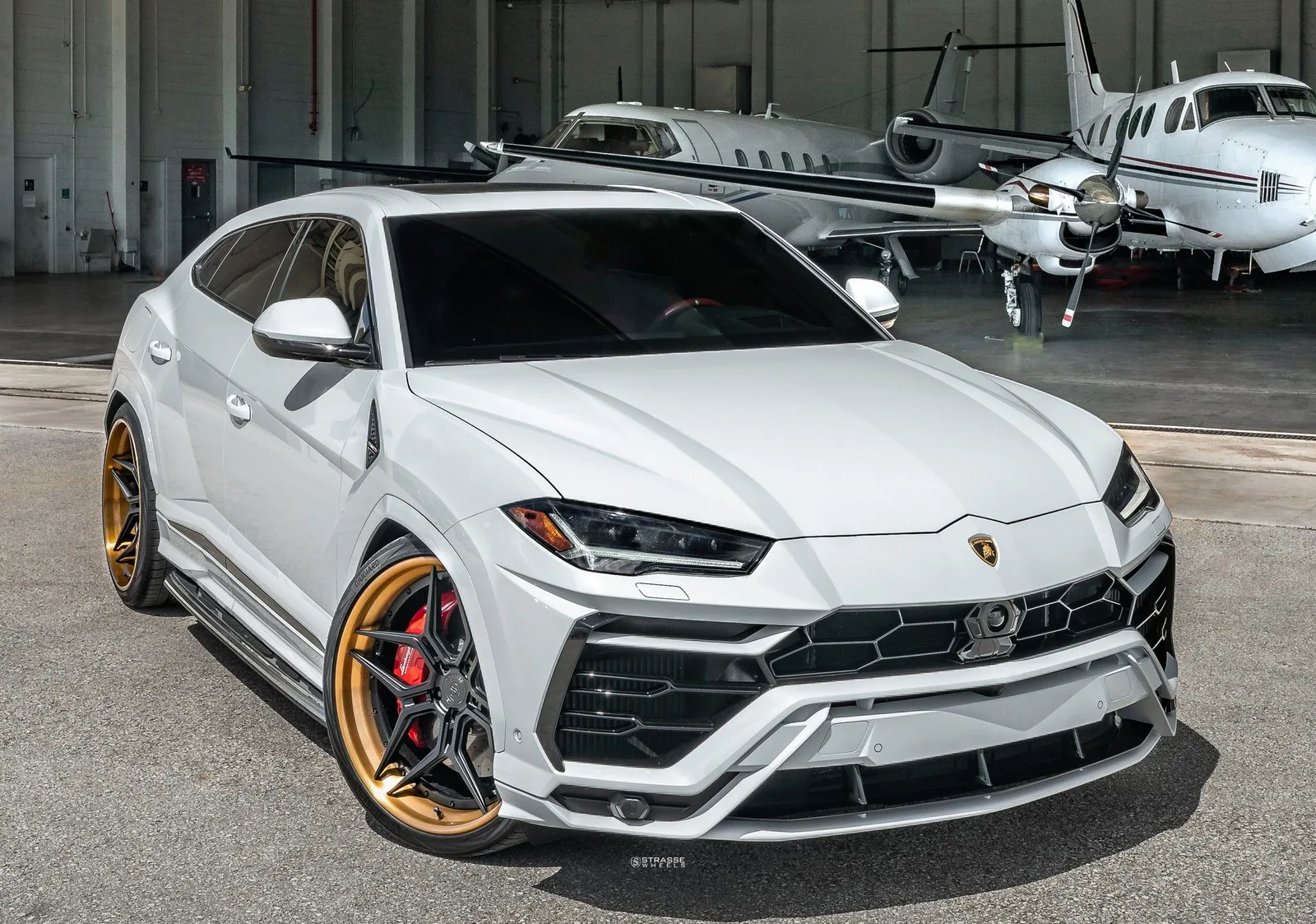 Strasse SV5R Deep Concave FS on Lamborghini Urus (2018), photo 8