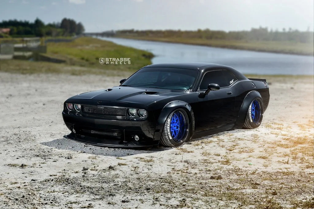 Strasse SV8 Performance Series on Dodge Challenger LC (3rd gen), photo 2
