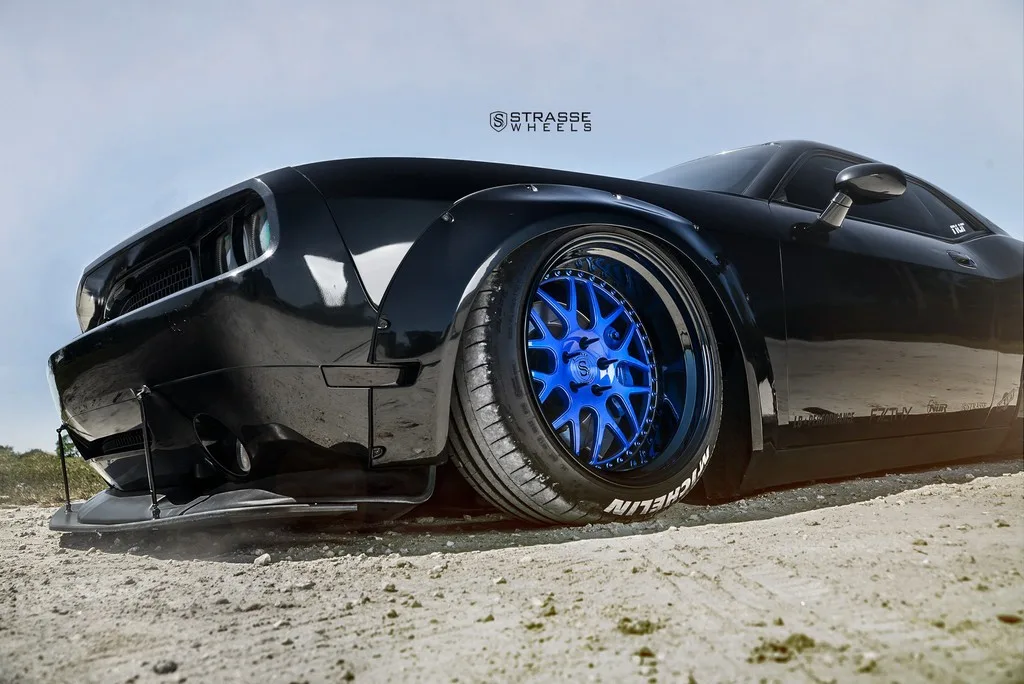 Strasse SV8 Performance Series on Dodge Challenger LC (3rd gen), photo 4