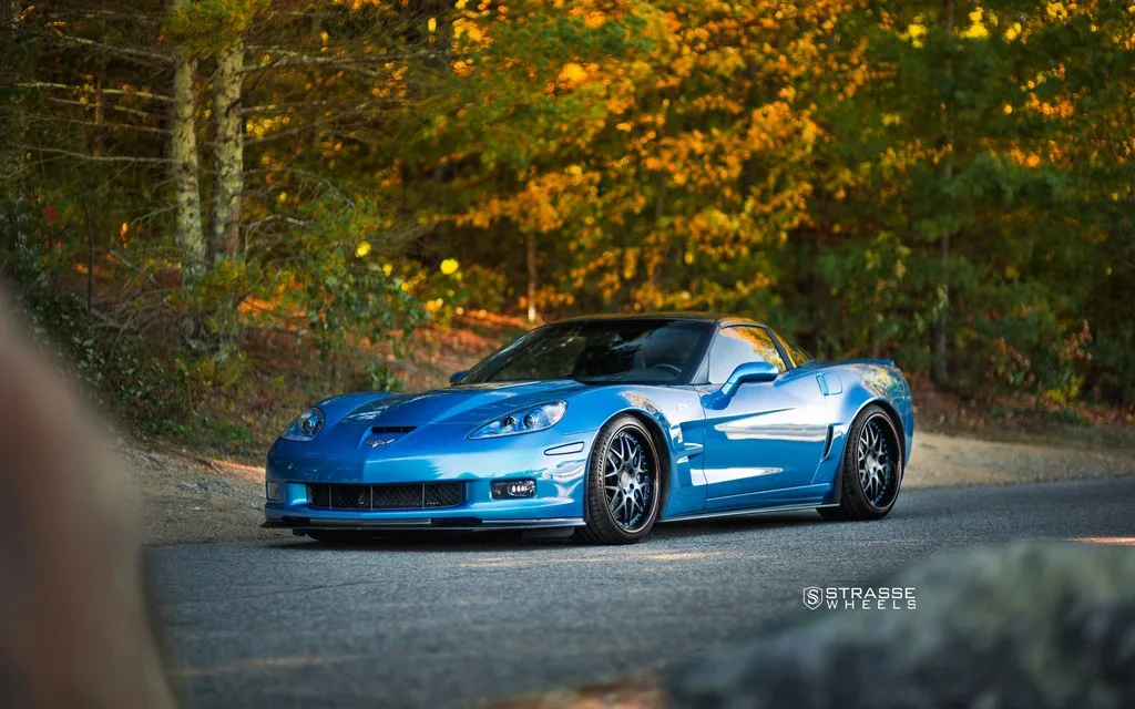 Strasse SV8 Signature Series on Chevrolet Corvette C6, photo 4