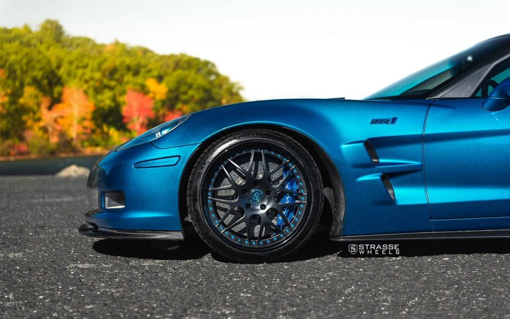 Strasse SV8 Signature Series on Chevrolet Corvette C6, photo 8
