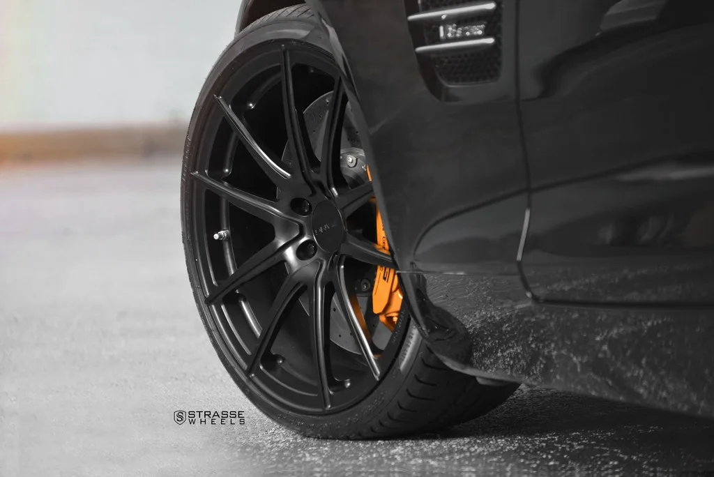 Strasse SV9 Deep Concave Monoblock on Mercedes-Benz AMG GT C190.1, photo 6