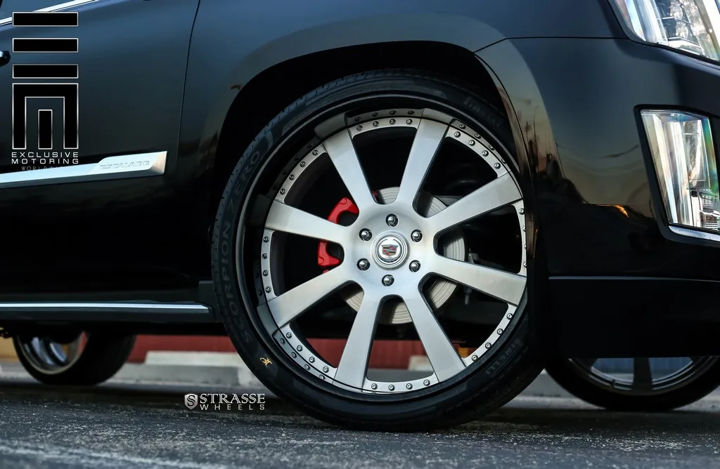 Strasse T8 Signature Series on Cadillac Escalade ESV 3rd gen (GMT K2XX), photo 3