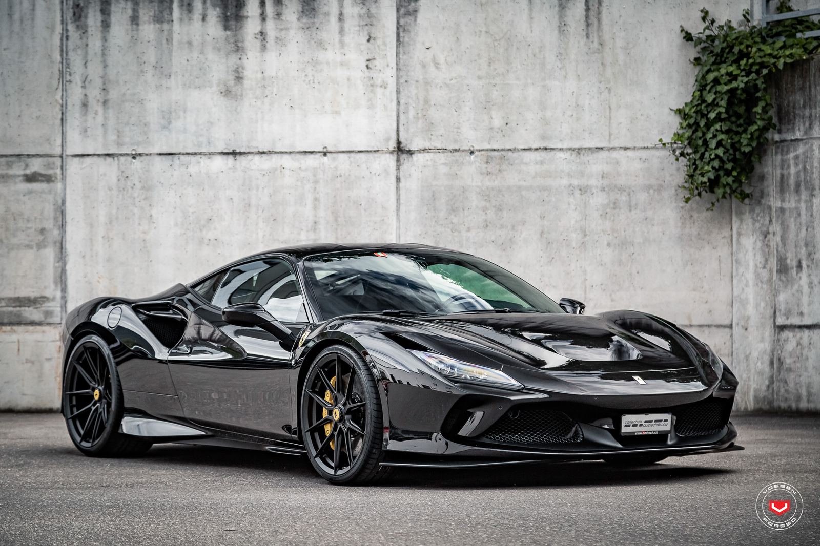 Vossen Forged NF10 on Ferrari F8 F142MFL