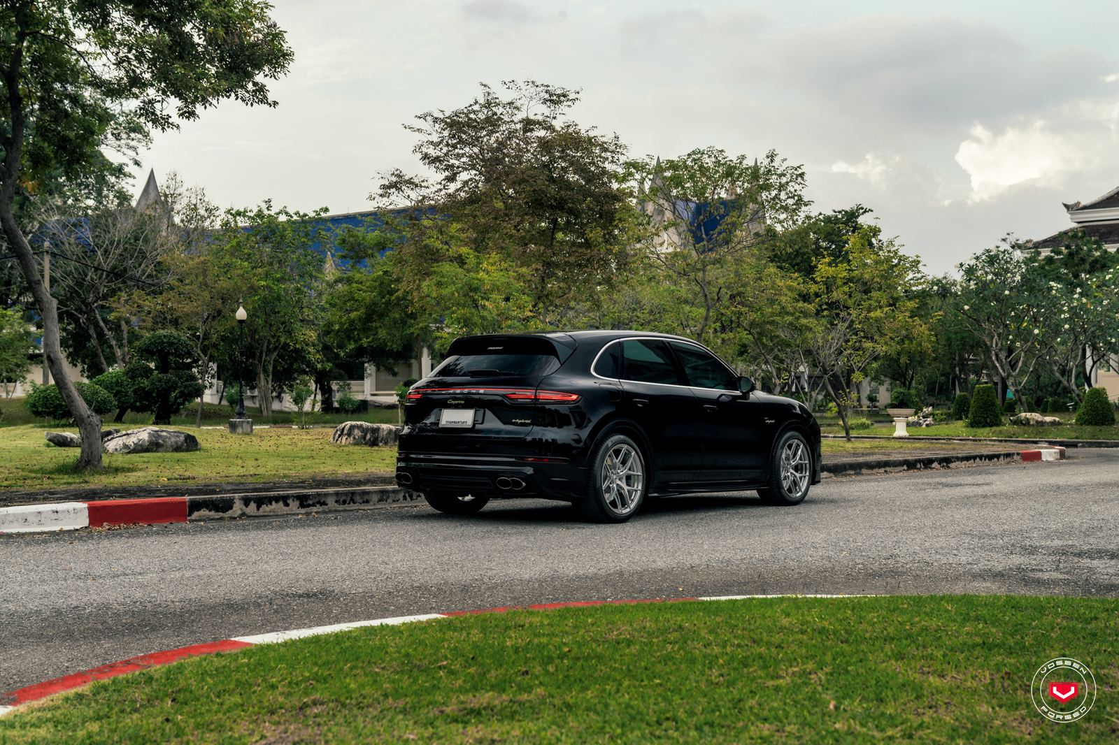 Vossen Forged S21-01 on Porsche Cayenne 958/92A.1, photo 2