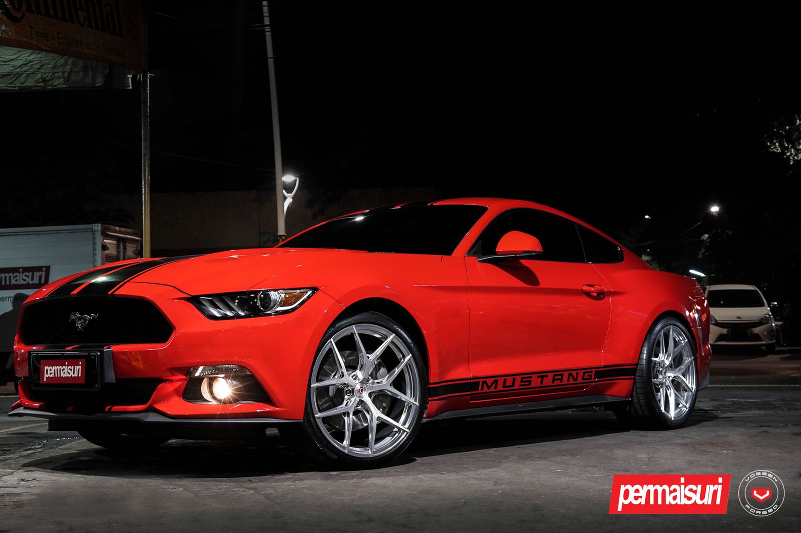 Vossen Forged S21-01 on Ford Mustang S550.1
