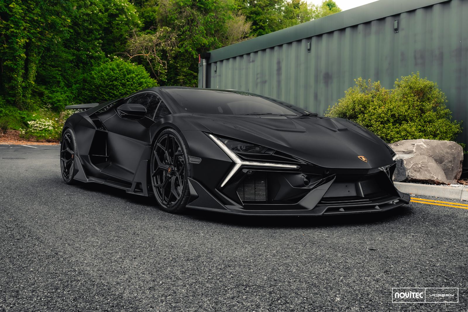 Vossen Forged NL4 on Lamborghini Revuelto LB744