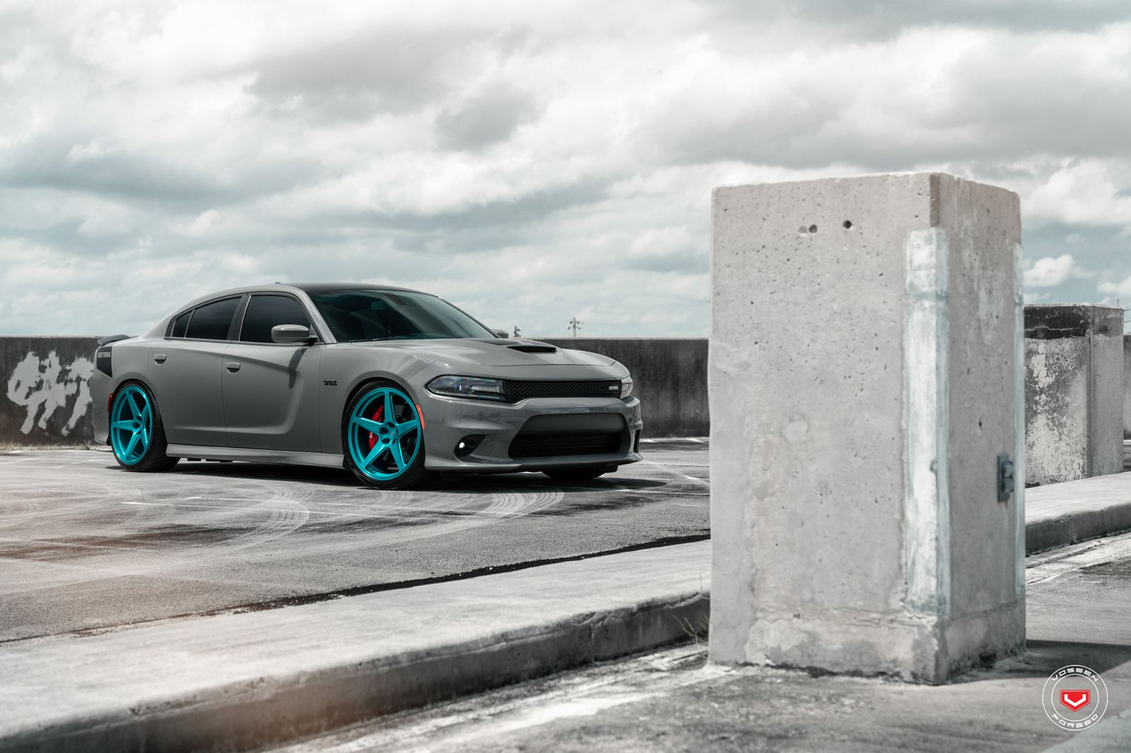 Vossen Forged GNS-1 on Dodge Charger LD (7th gen)