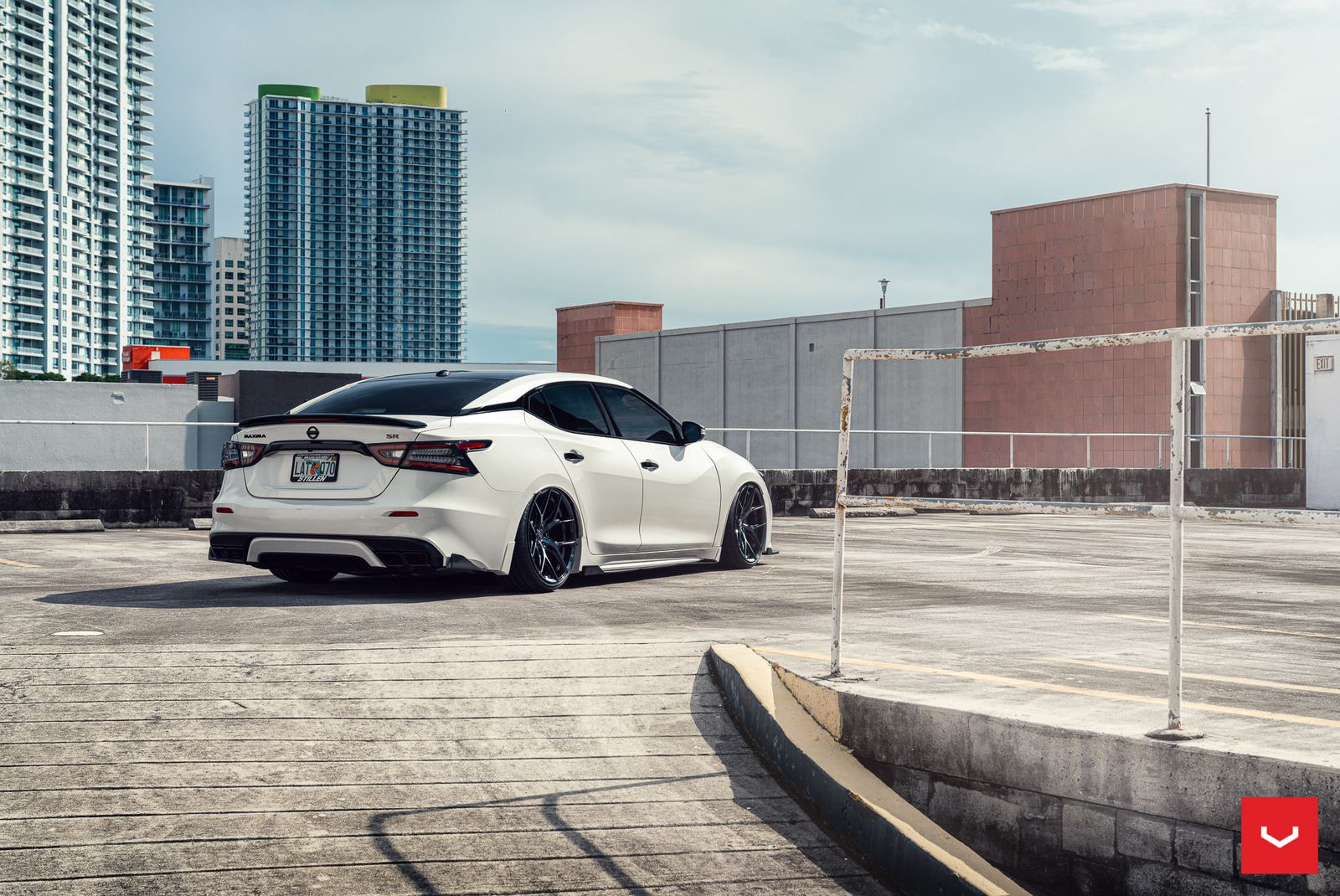 Vossen Forged HF-5 on Nissan Maxima A36, photo 2