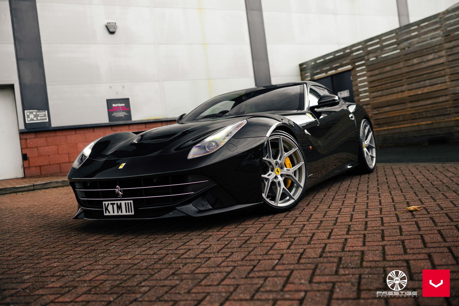 Vossen Forged HF-5 on Ferrari F12 F152