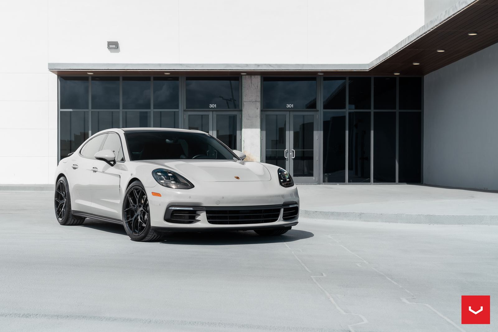 Vossen Forged HF-5 on Porsche Panamera 971.1