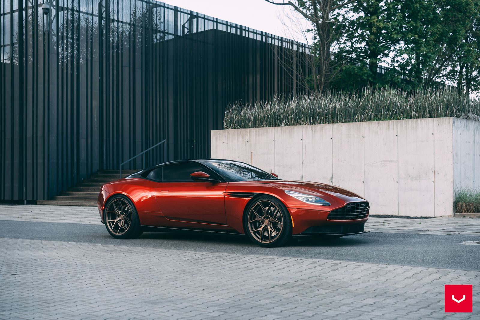 Vossen Forged HF-5 on Aston Martin DB11