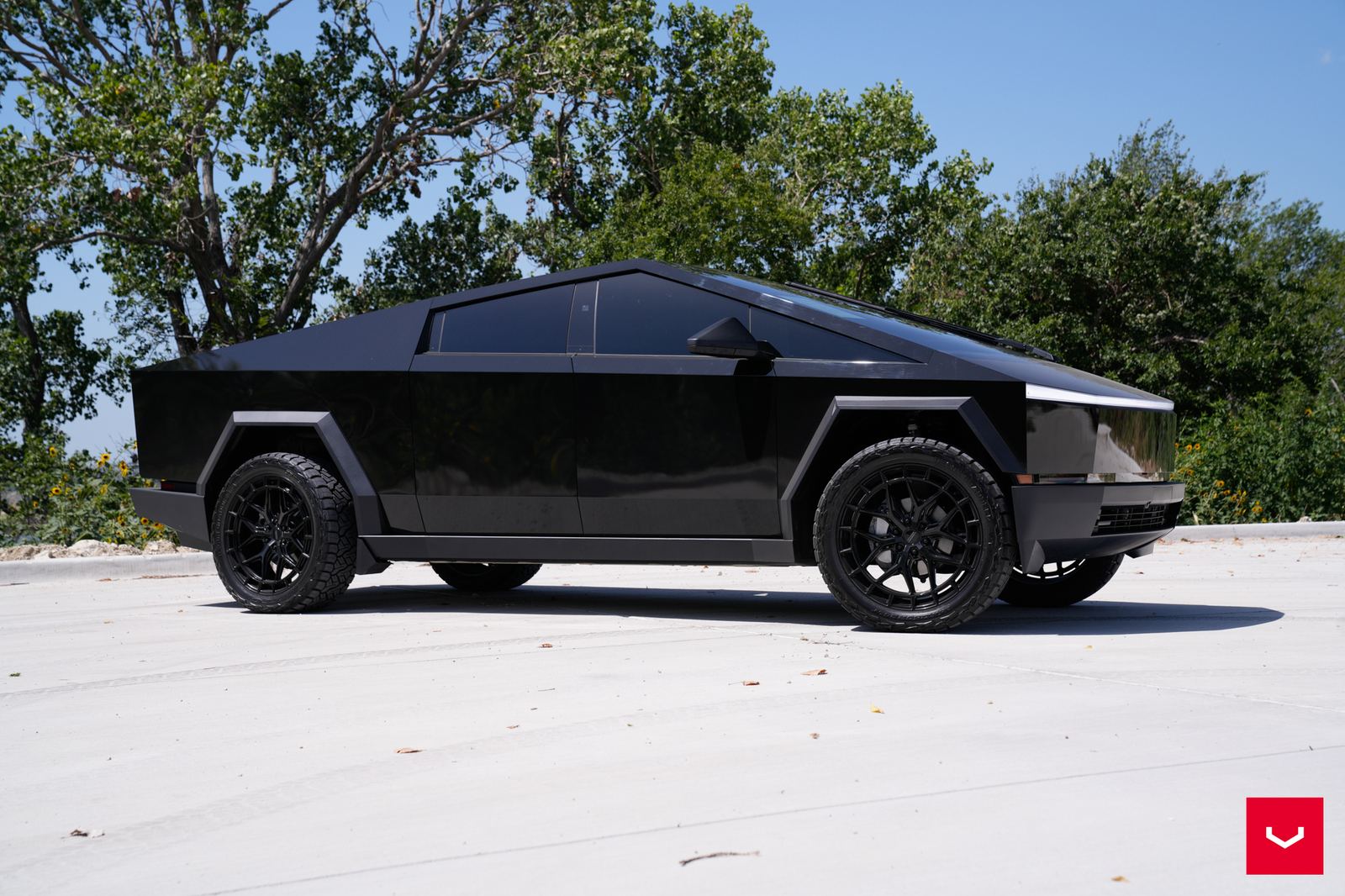 Vossen Forged HFX-1 on Tesla Cybertruck Original (2023-)
