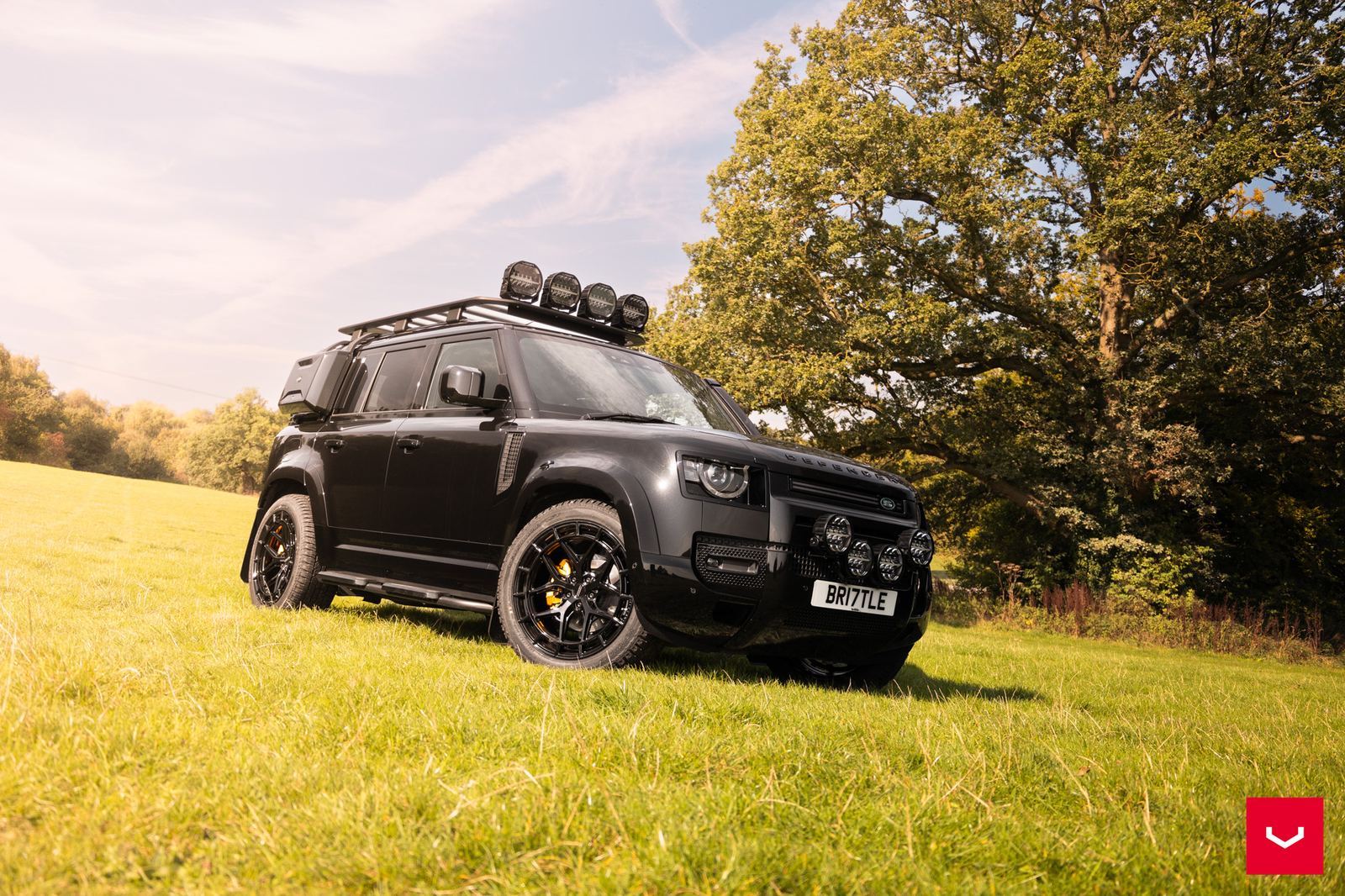 Vossen Forged HFX-1 on Land Rover Defender L663, photo 2