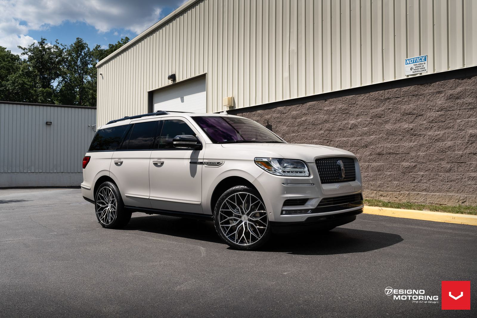 Vossen Forged HF6-3 on Lincoln Navigator 4th gen (U554)
