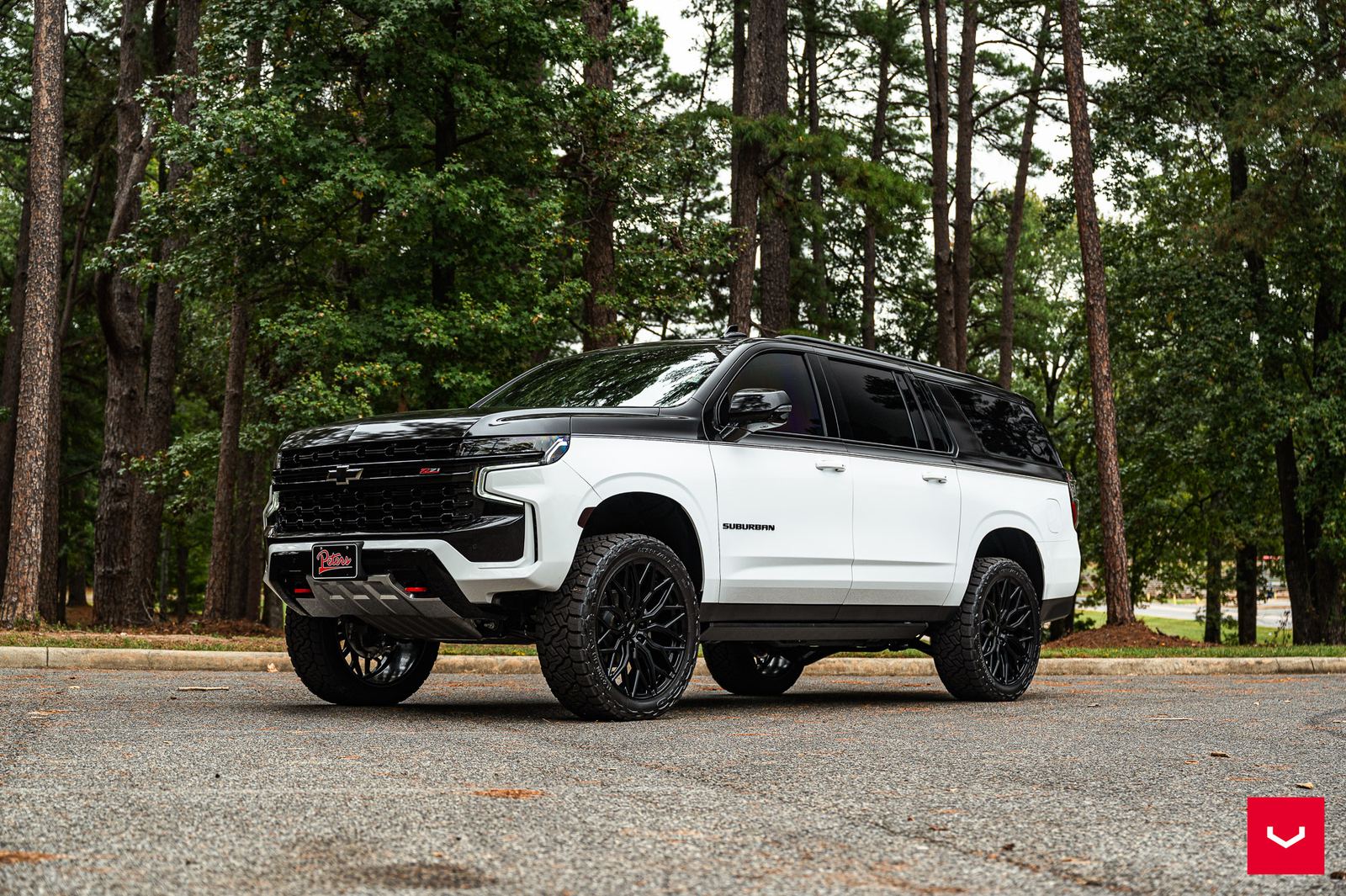 Vossen Forged HF6-3 on Chevrolet Suburban T1, photo 2