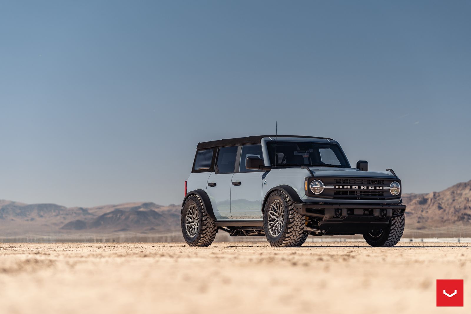 Vossen Forged HF6-3 on Ford Bronco 6th generation (2021-present)